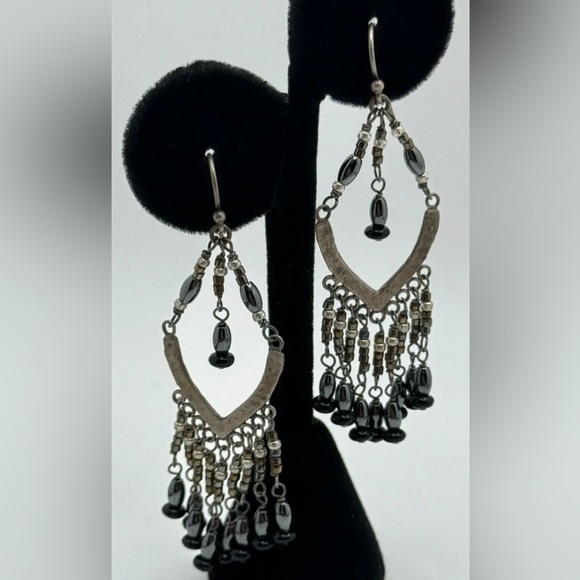 Orecchini SILPADA Howlite e perline bronzo argento sterling 925 Orecchini SILPADA Howlite e perline bronzo argento sterling 925